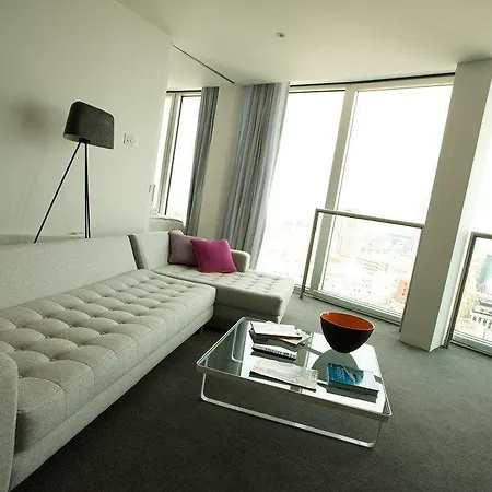 Staying Cool At Rotunda 4* Birmingham